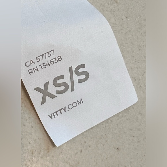 NEW🆕 Shaping Midi Bra with Silicone Band by YITTY | Black | Size XS/S - Picture 9 of 13